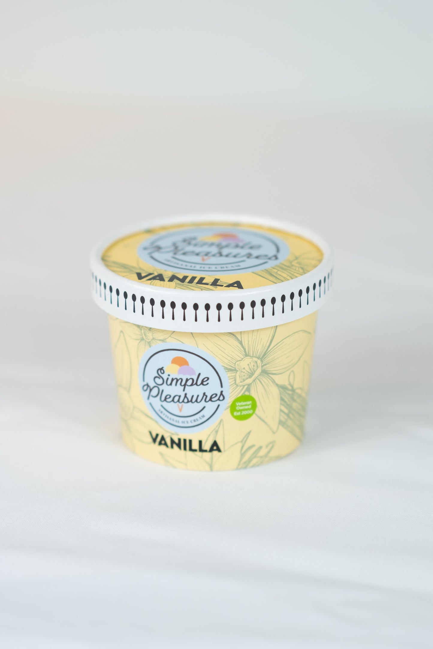 Simple Pleasures Ice Vanilla - 6 / 8 oz ctn